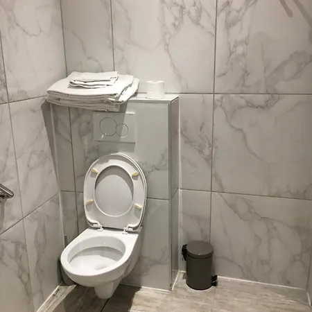 Hotel Alfred Gare Du Nord Parigi