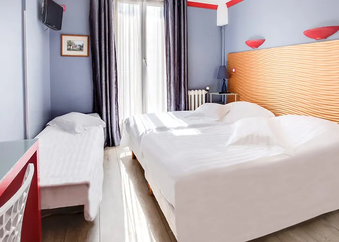 Alfred Gare Du Nord Paris