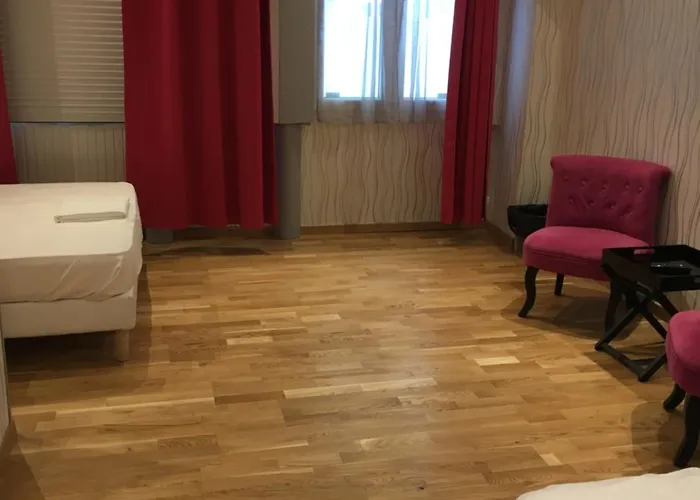Hotel Alfred Gare Du Nord 3*