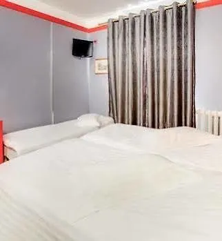 Alfred Gare Du Nord Hotel 3*